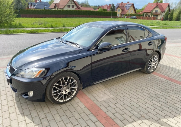 Lexus IS cena 34000 przebieg: 169000, rok produkcji 2006 z Ścinawa małe 154